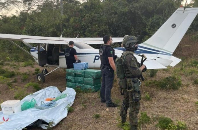 O Cessna 182 interceptado – Imagem: Força Aérea Brasileira