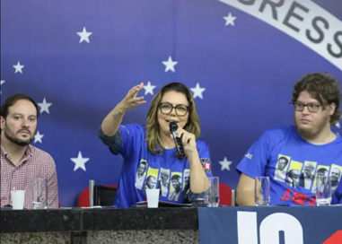 Senadora Leila Barros (PDT-DF) conta sua história como modelo | Foto: Fabiano Nery