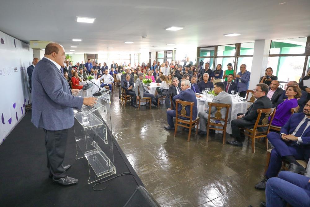 Durante evento do setor de indústrias nesta quarta (17), governador Ibaneis Rocha defende Fundo Constitucional fora do limite de gastos | Foto: Renato Alves/Agência Brasília