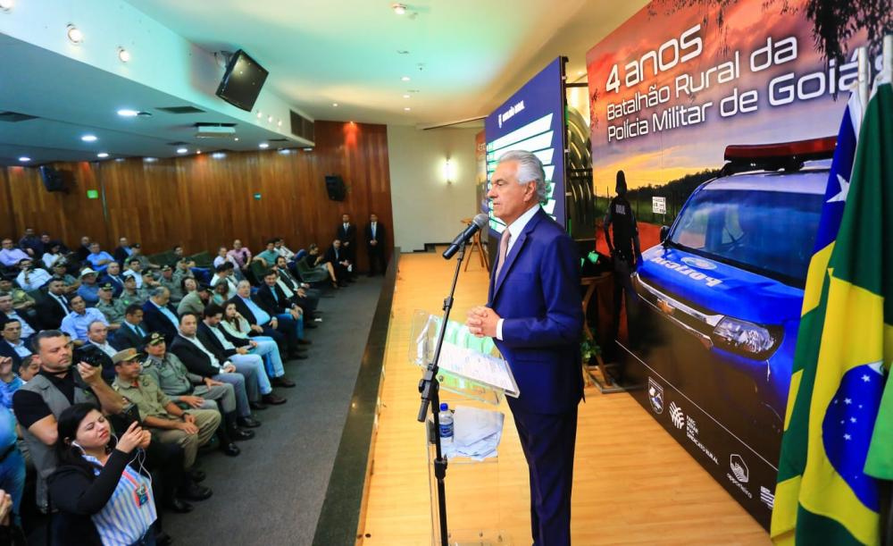 Ronaldo Caiado destaca ações do Batalhão Rural na proteção dos produtores rurais, em solenidade que comemorou os quatro anos da criação dessa unidade da Polícia Militar (Foto: Wesley Costa)