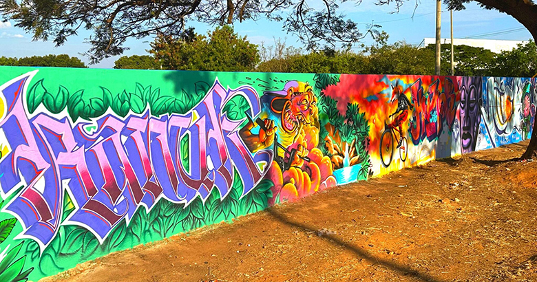 Oito artistas participaram da força-tarefa de arte urbana, durante o Circuito Centro-Oeste de Bicicross, no Complexo do Cave | Foto: João Rodrigues/Administração Regional do Guará
