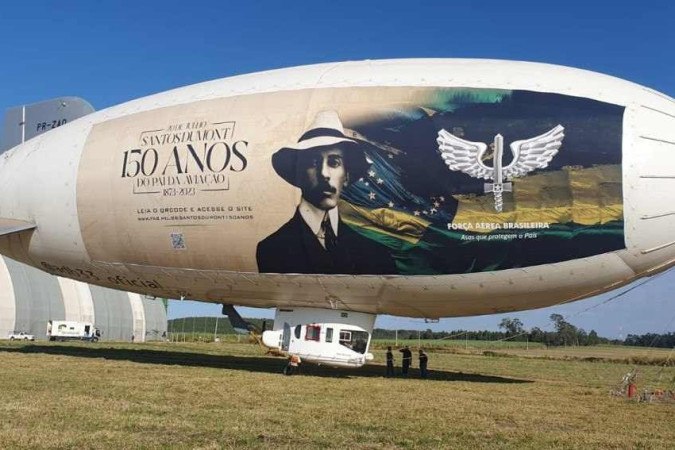 Dirigível saiu de São Carlos (SP), passou por Uberlândia (MG) e Campo Alegre de Goiás (GO) e só então chegou à capital federal - (crédito: Divulgação/AirShip do Brasil)