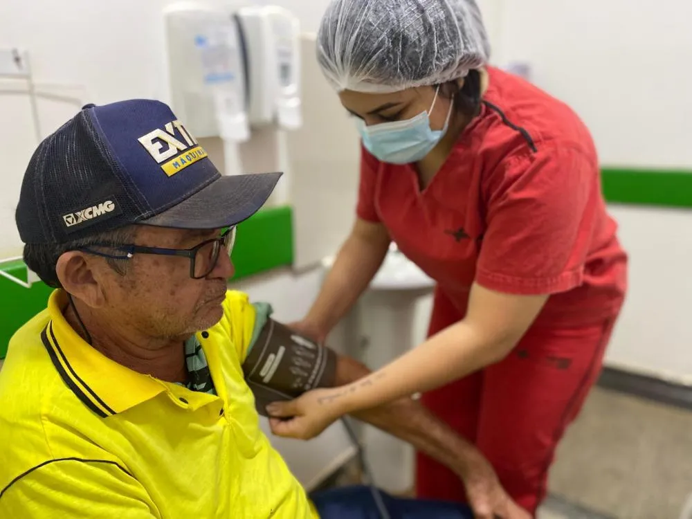 Equipe realiza mais de 2 mil consultas ambulatoriais ao mês, acompanhamento pré e pós-operatório de pacientes cirúrgicos Foto: Braz da Silva/IMED e Marco Monteiro