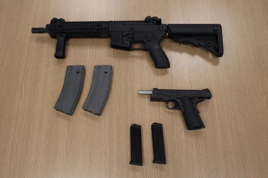 Pistola e fuzil / Divulgação / PF