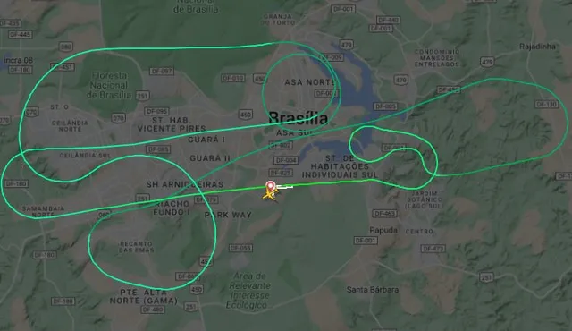 Rota feita pelo avião que fez pouso de emergência em Brasília / Flightradar