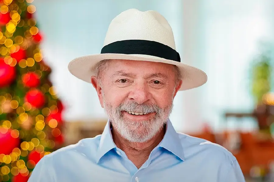 Lula cantará parabéns na festa de aniversário de 45 anos do PT com bolo simbólico / Divulgação