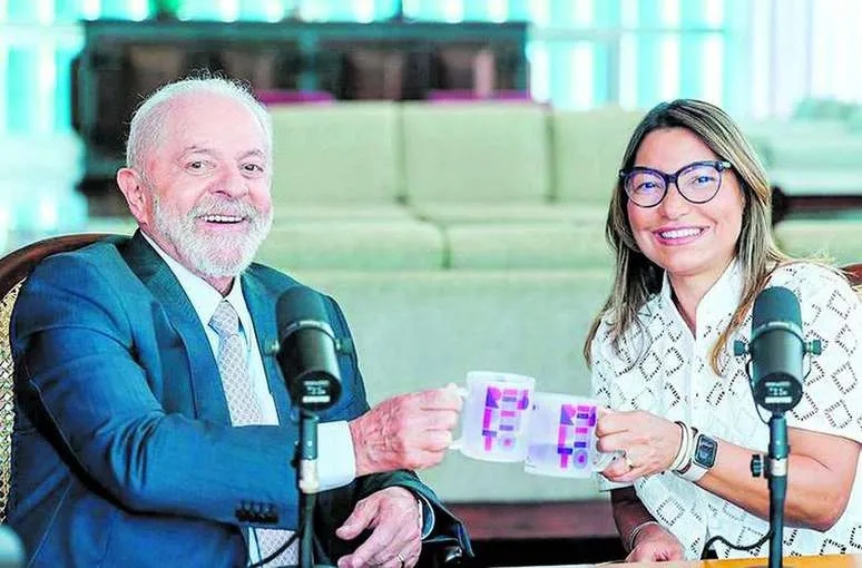 Presidente Lula ao lado da primeira-dama Rosângela da Silva / Ricardo Stuckert / Presidencia 