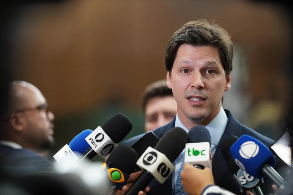 Daniel Vilela se reúne com governador do DF, Ibaneis Rocha, em Brasília, nesta quinta-feira (20/2) para discutir medidas para evitar o aumento da tarifa de ônibus no Entorno - Foto: Secom