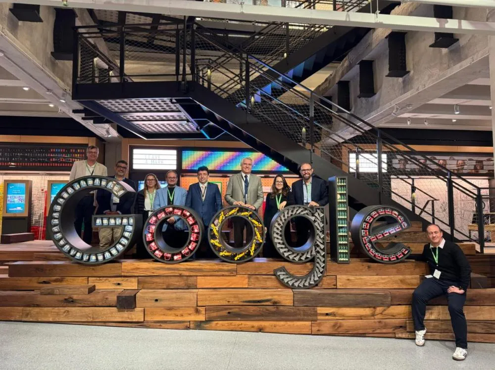 Ronaldo Caiado conhece ferramentas do Google para aplicação nas mais diversas áreas, como educação e gestão pública / Secom / Gov. de Goiás