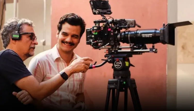 Trocar imagemTrocar imagemTrocar imagem4 de 6 “O Agente Secreto” é o novo filme de Kleber Mendonça Filho / Instagram/Kleber Mendonça Filho