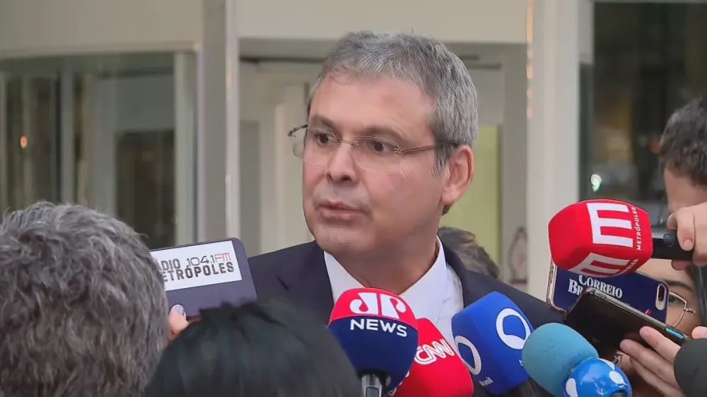 Lindbergh Farias, líder do PT na Câmara • Reprodução/CNN