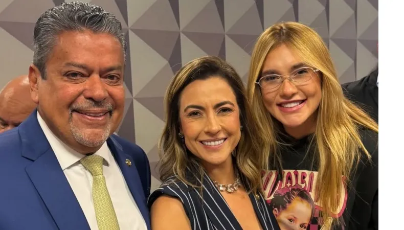 O presidente da CPI das Bets, senador Dr.Hiran (PP-RR), a relatora, senadora Soraya Thronicke (PODE-MS), e a influenciadora Virgínia Fonseca / Reprodução / Instagram 