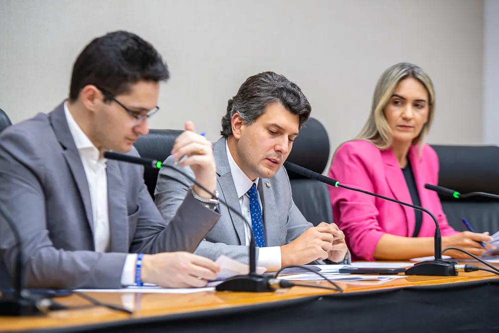 Reunião da CEOF no dia 9 de setembro