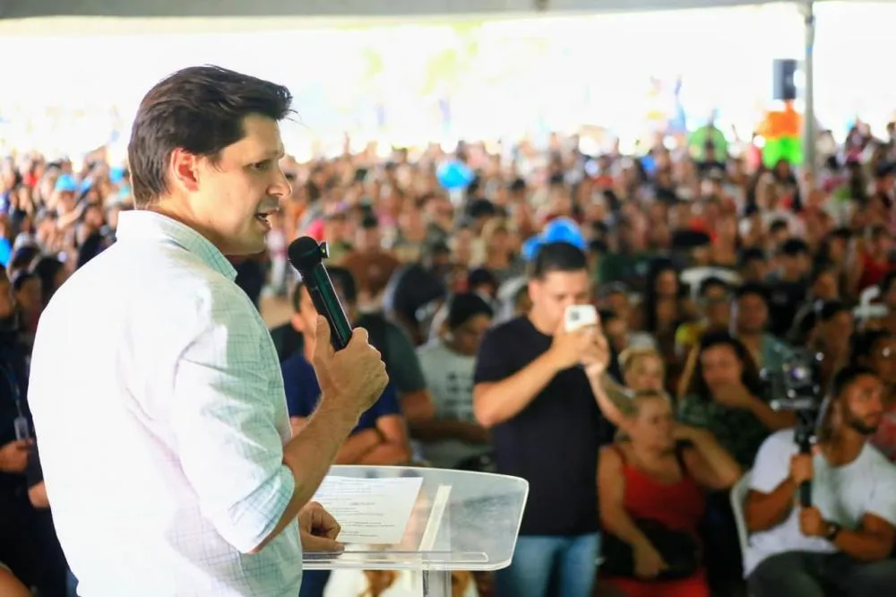 Daniel Vilela entrega 825 cartões do Aluguel Social e 201 moradias em Águas Lindas, ampliando o acesso à habitação para famílias do Entorno - Fotos:Hegon Corrêa e Cristiano Broges