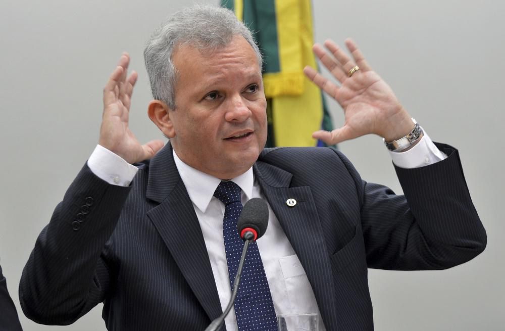 André Figueiredo (PDT-CE) quer mudar validade da CNH no Novo Código de Trânsito já aprovado Foto:Antonio Cruz/Agência brasil