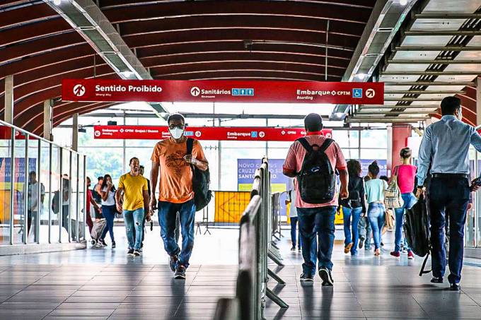 Estação Pinheiros, em São Paulo: houve aumento da ocupação de leitos na capital paulista e região metropolitana (Rovena Rosa/Agência Brasil)