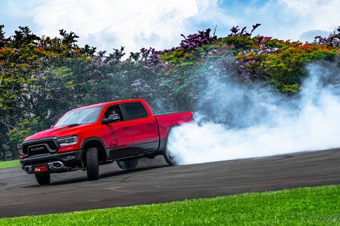 Picape chegará às lojas apenas com motor a gasolina Foto: Fernando Pires/Quatro Rodas