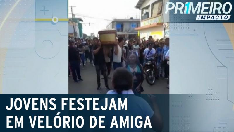 Jovens dançam em velório de amiga no Equador | Primeiro Impacto (17/07/23)